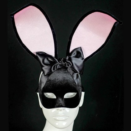 black_velvet_bunny_carta_alta_venetian_masks variant